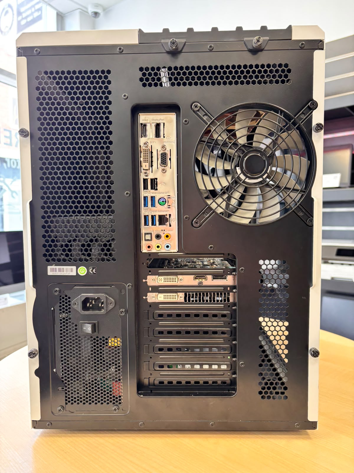 Stationär Gaming-PC – i5-4690K / 16GB RAM / GTX 780 3GB / 1TB / Win 11 Pro - Bild 3